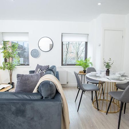 Pembroke House Apartments Exeter For Families Business Relocation Free Parking Eksteriør billede