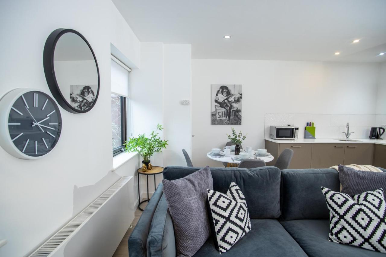 Pembroke House Apartments Exeter For Families Business Relocation Free Parking Eksteriør billede