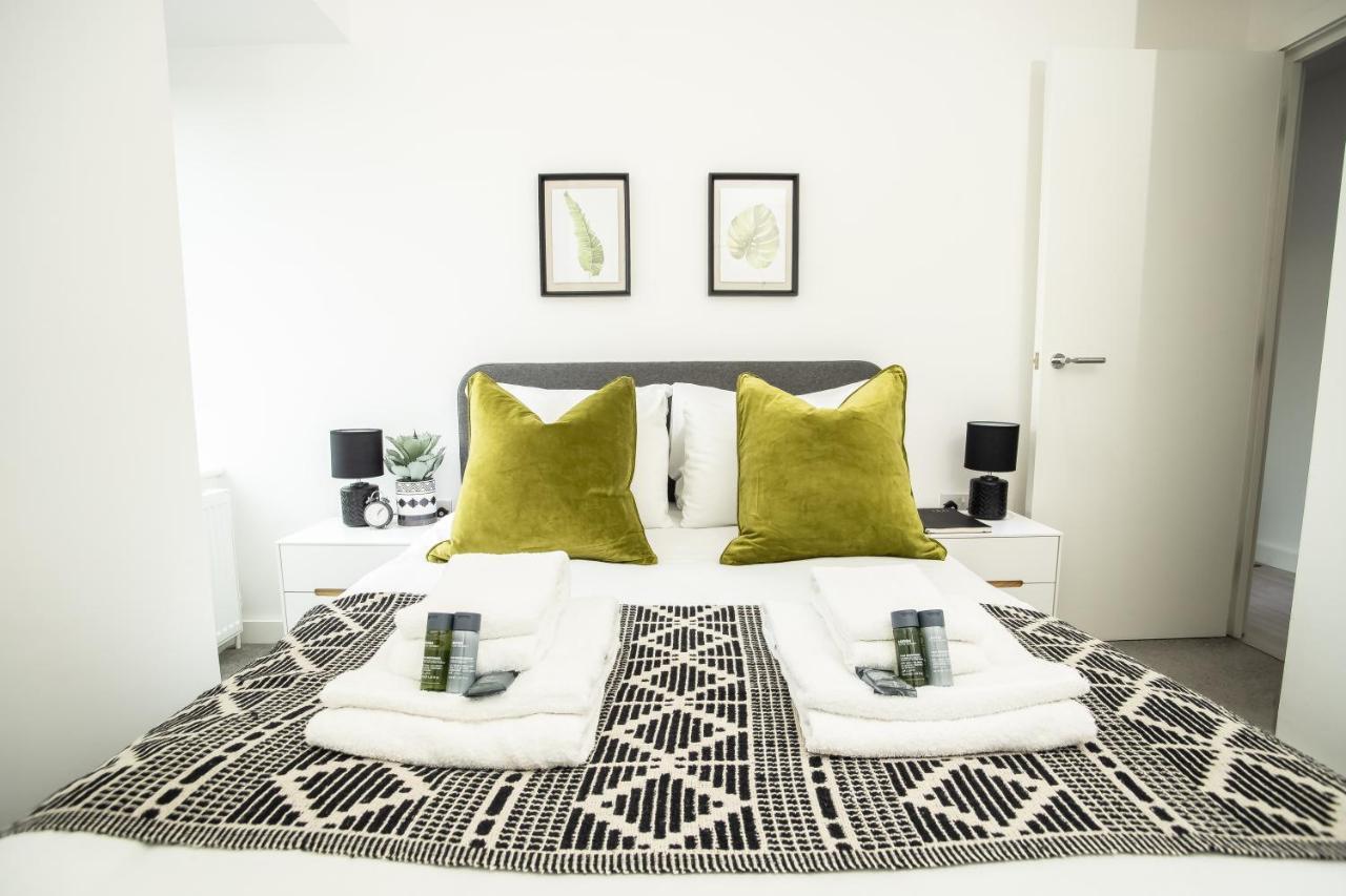 Pembroke House Apartments Exeter For Families Business Relocation Free Parking Eksteriør billede