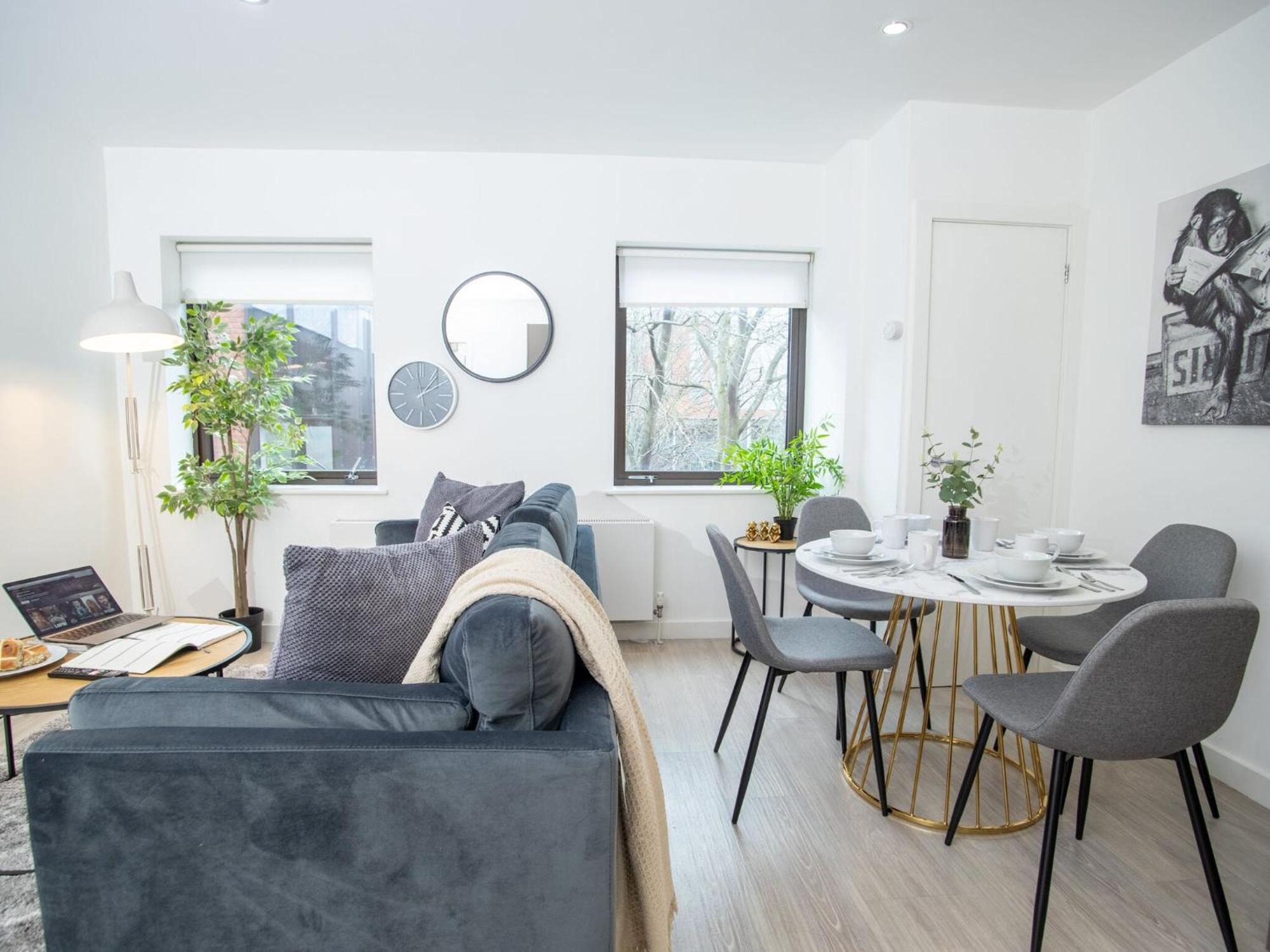 Pembroke House Apartments Exeter For Families Business Relocation Free Parking Eksteriør billede