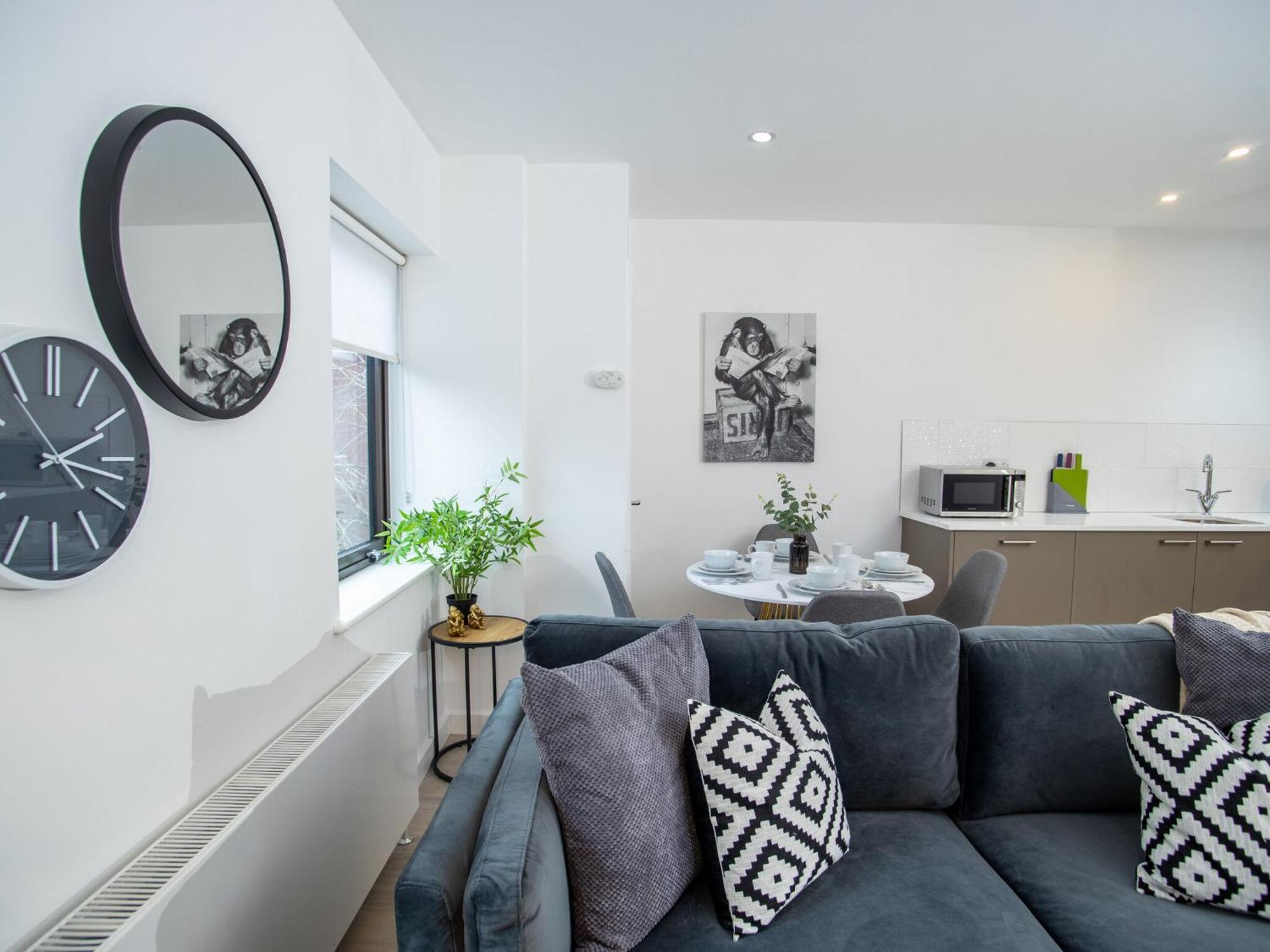 Pembroke House Apartments Exeter For Families Business Relocation Free Parking Eksteriør billede